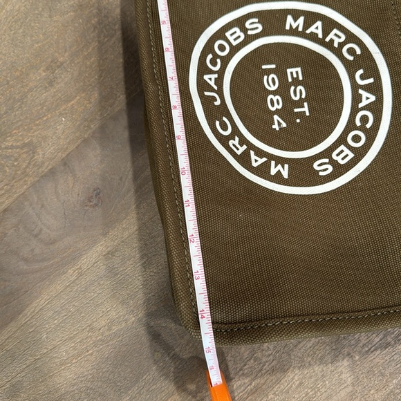 Marc Jacobs Medium Canvas Tote - Picture 8 of 10